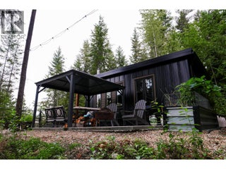 5147 Sunset Drive. Eagle Bay, British Columbia