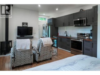 5147 Sunset Drive. Eagle Bay, British Columbia