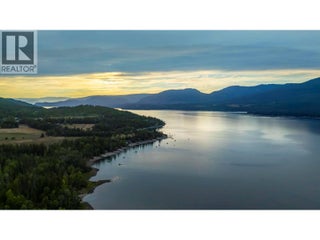 5147 Sunset Drive. Eagle Bay, British Columbia