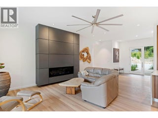 5147 Sunset Drive. Eagle Bay, British Columbia