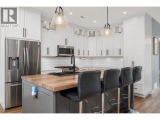 528 Loon Avenue. Vernon, British Columbia