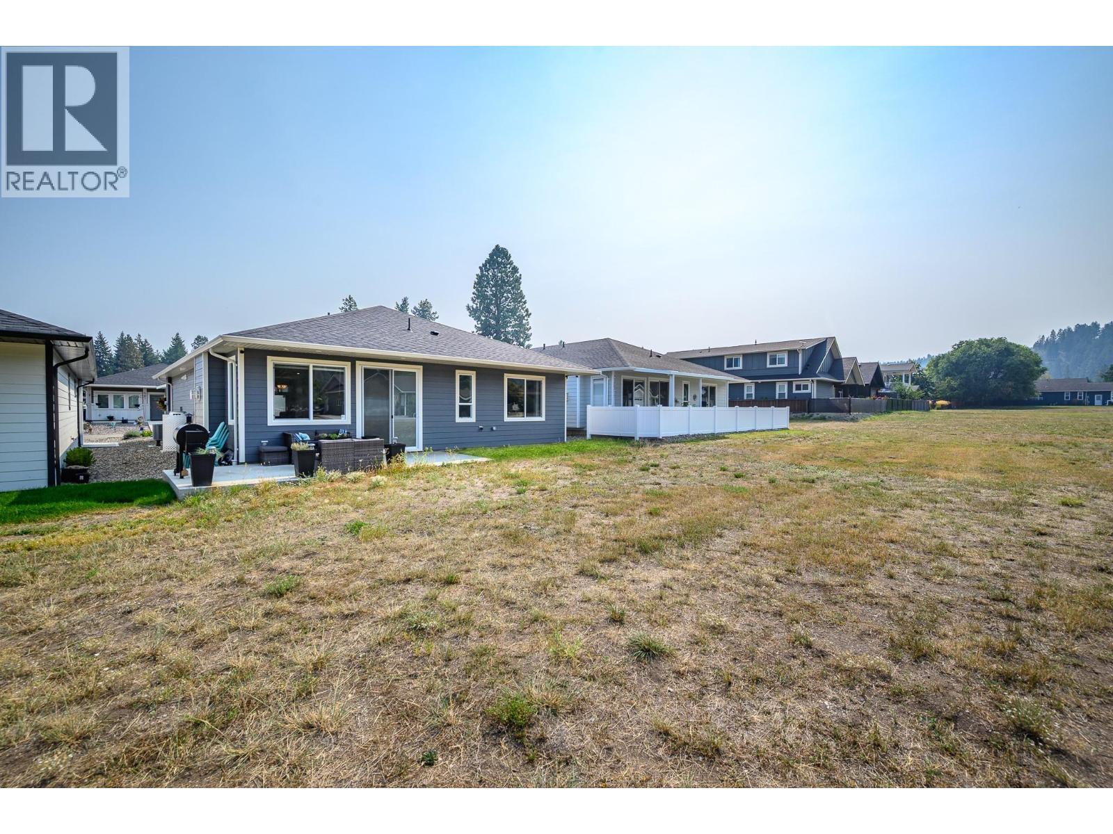 528 Loon Avenue. Vernon, British Columbia