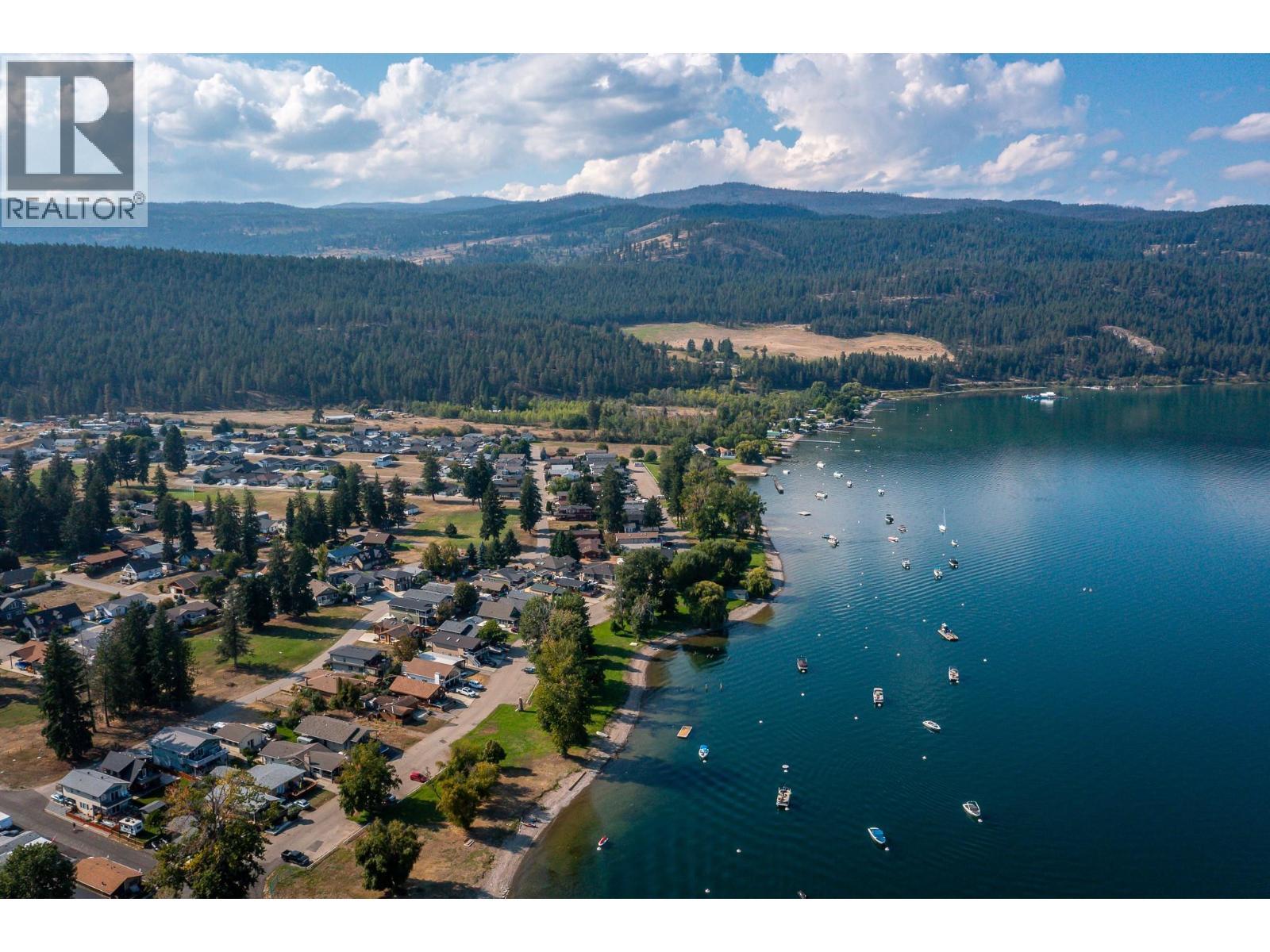 528 Loon Avenue. Vernon, British Columbia