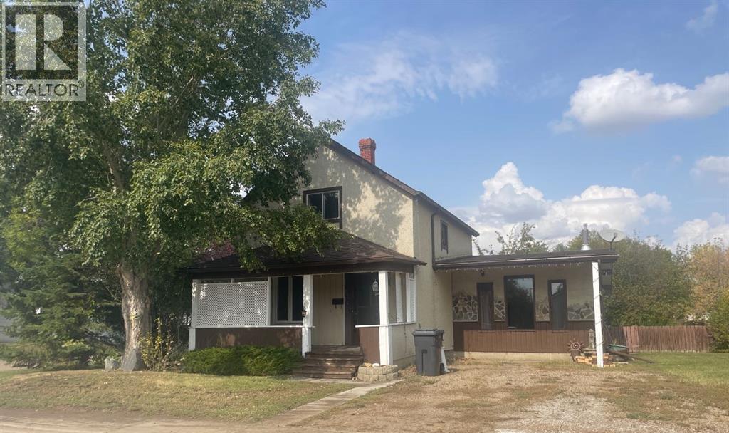 702 3 Avenue, Bassano