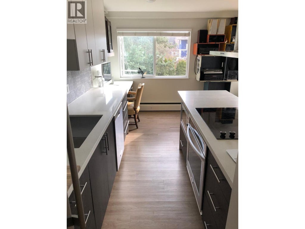 213 36 E 14th Avenue, Vancouver