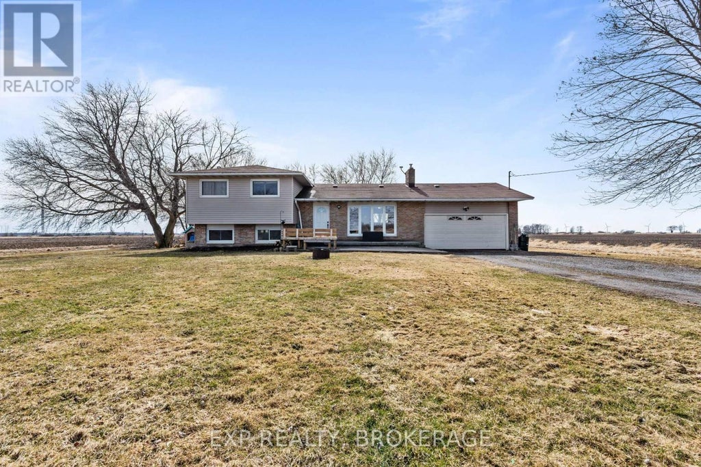 701 Highway 95, Frontenac Islands (the Islands)