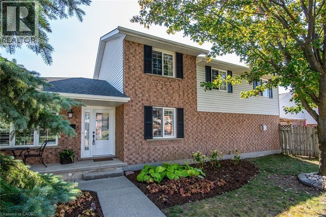 271 Newbury Drive, Kitchener