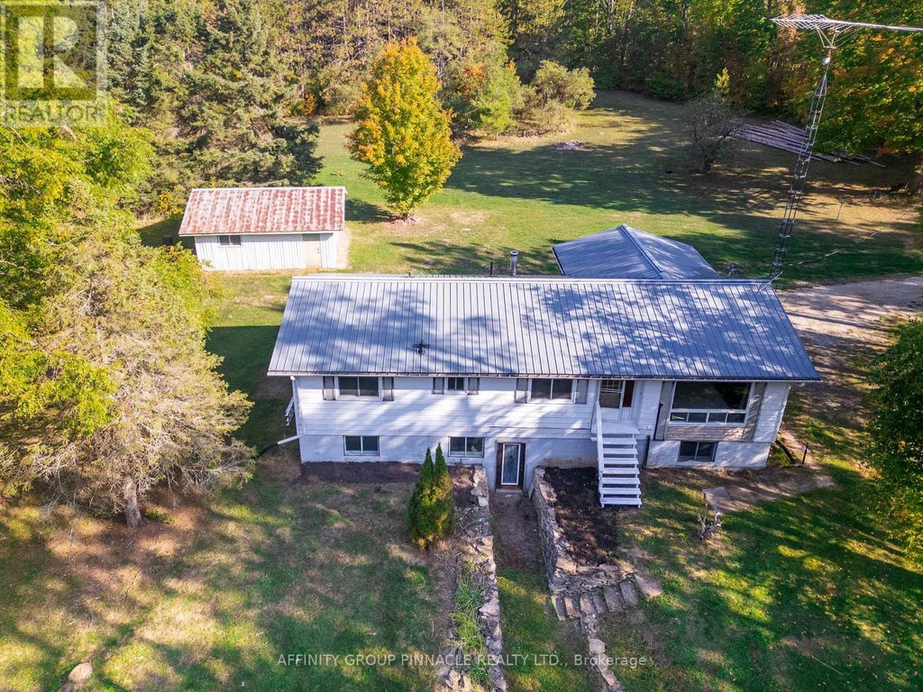 16 Sticky Lane, Kawartha Lakes (coboconk)