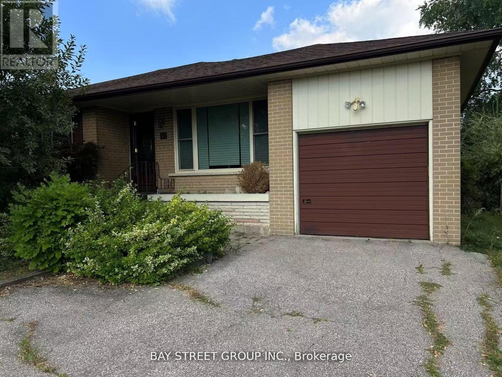 19 Arrowflight Drive, Markham (bullock)