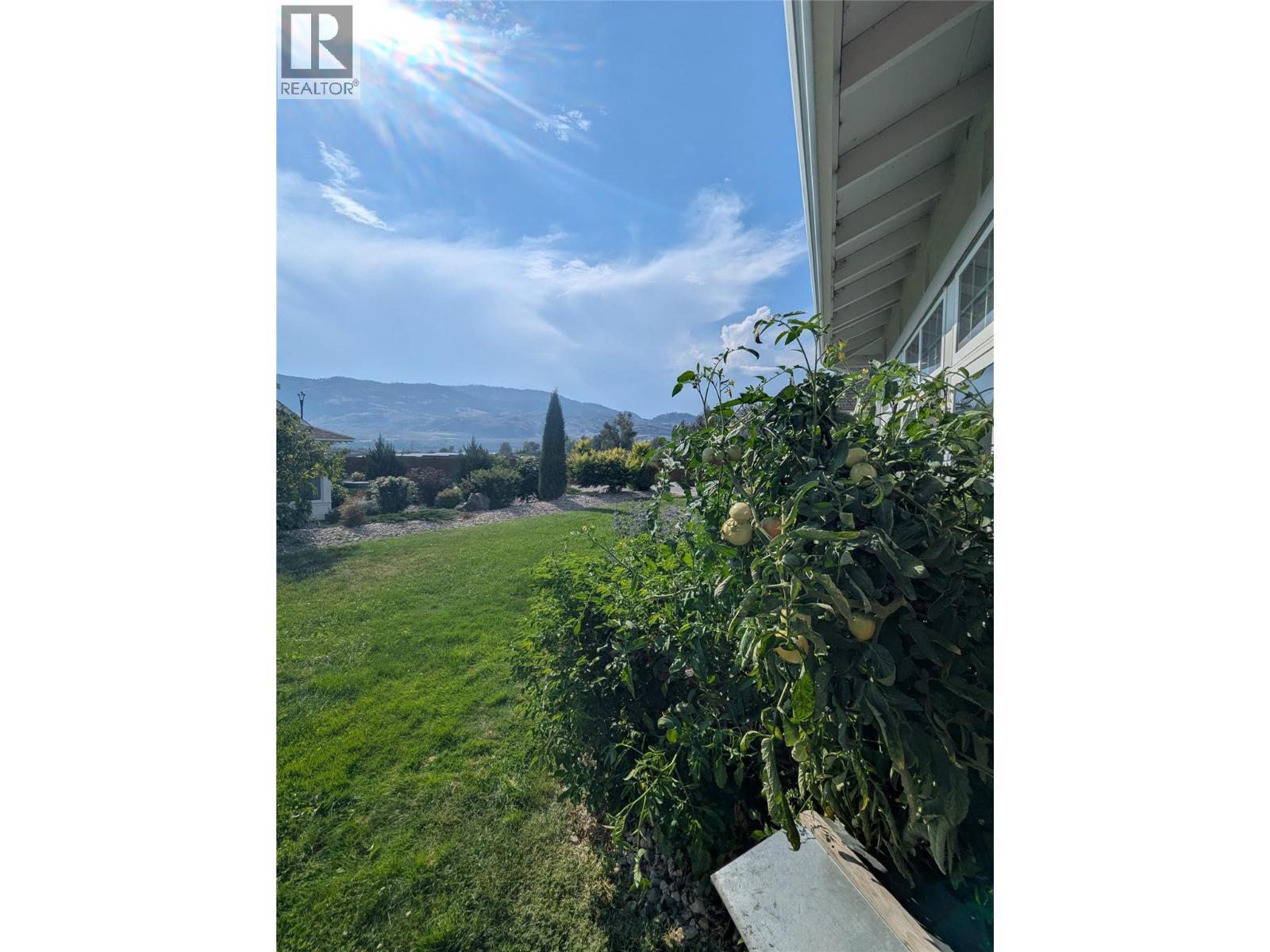 2450 Radio Tower Road Unit# 32. Oliver, British Columbia