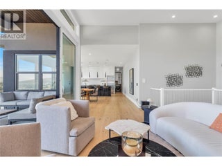 1050 Ledgeview Court. Kelowna, British Columbia