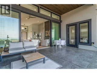 1050 Ledgeview Court. Kelowna, British Columbia