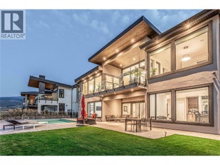 1050 Ledgeview Court. Kelowna, British Columbia