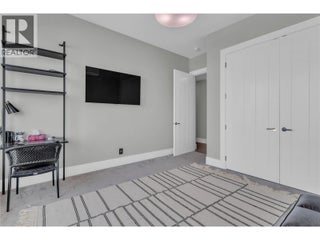 1050 Ledgeview Court. Kelowna, British Columbia