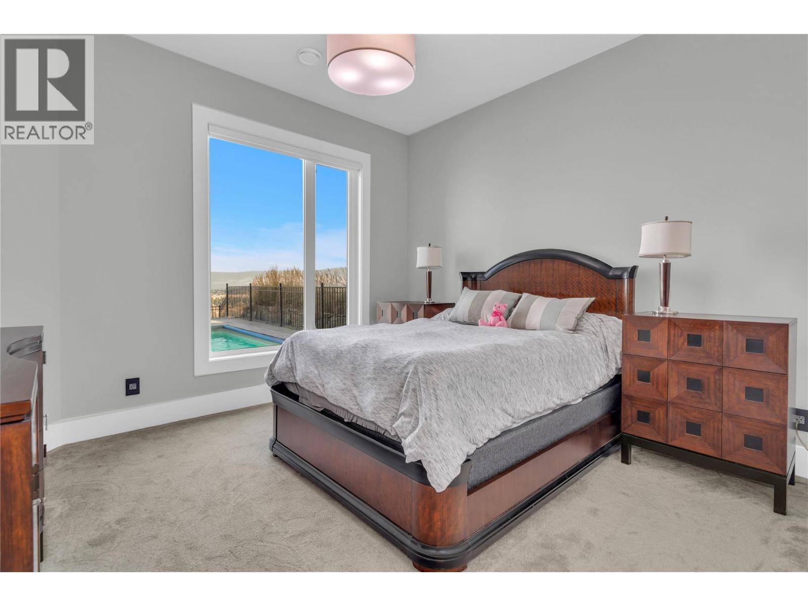 1050 Ledgeview Court. Kelowna, British Columbia