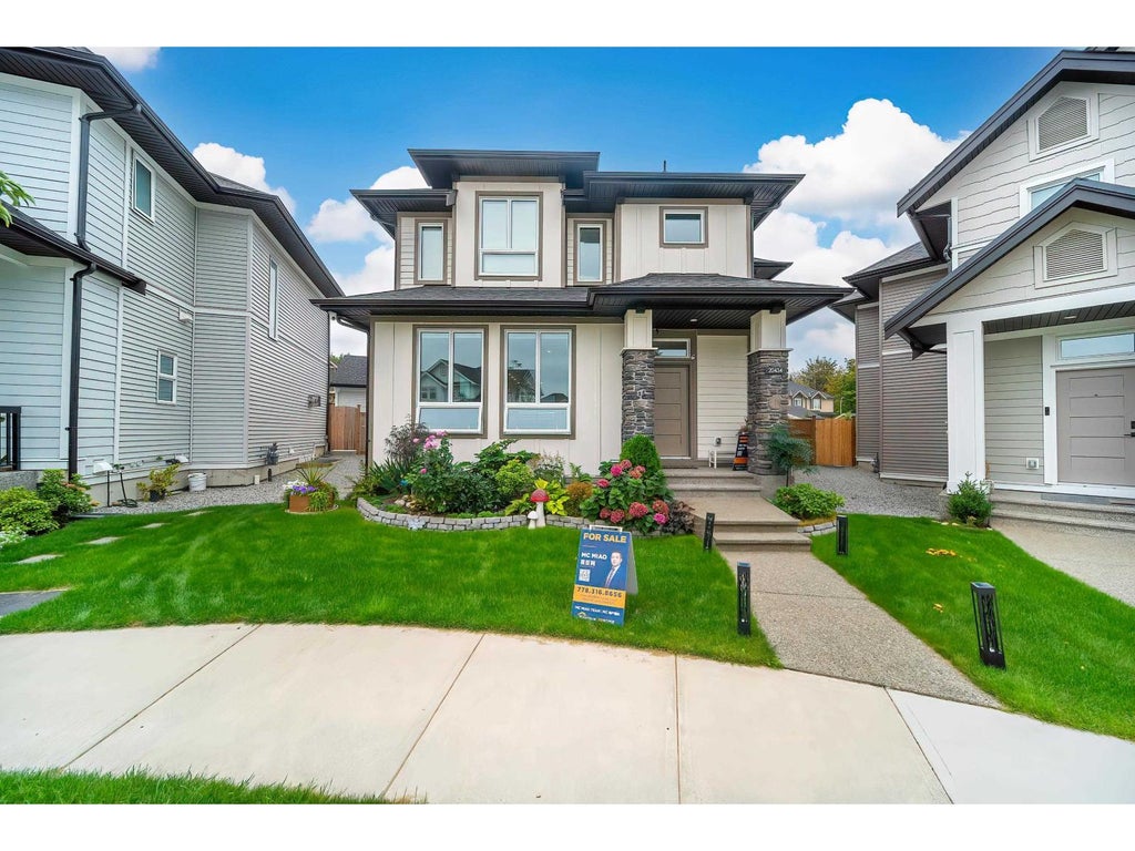 20434 76a Avenue, Langley