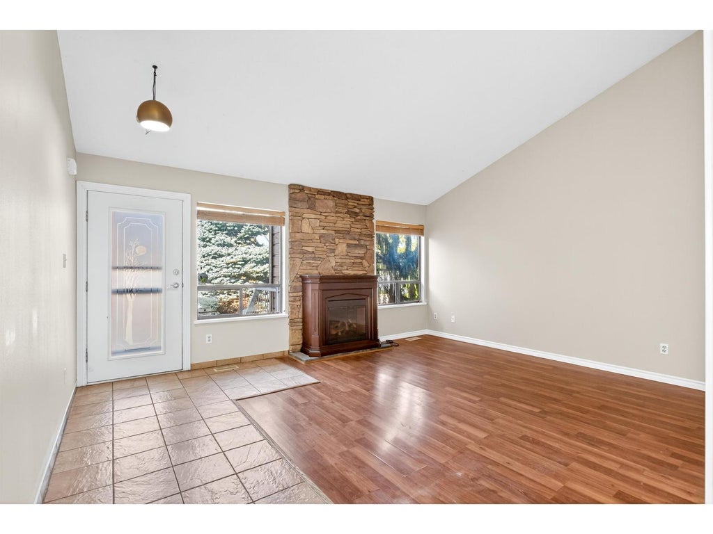 19740 68 Avenue, Langley