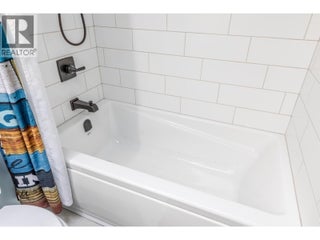 6318 Faircrest Street. Summerland, British Columbia