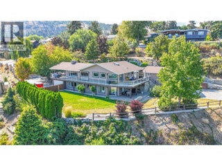 6318 Faircrest Street. Summerland, British Columbia