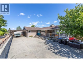 6318 Faircrest Street. Summerland, British Columbia