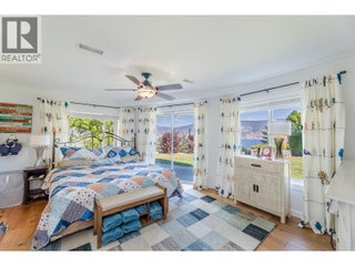 6318 Faircrest Street. Summerland, British Columbia