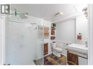 6318 Faircrest Street. Summerland, British Columbia