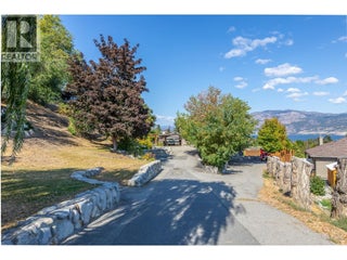 6318 Faircrest Street. Summerland, British Columbia