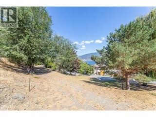 6318 Faircrest Street. Summerland, British Columbia