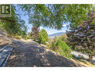 6318 Faircrest Street. Summerland, British Columbia