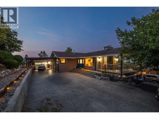 6318 Faircrest Street. Summerland, British Columbia