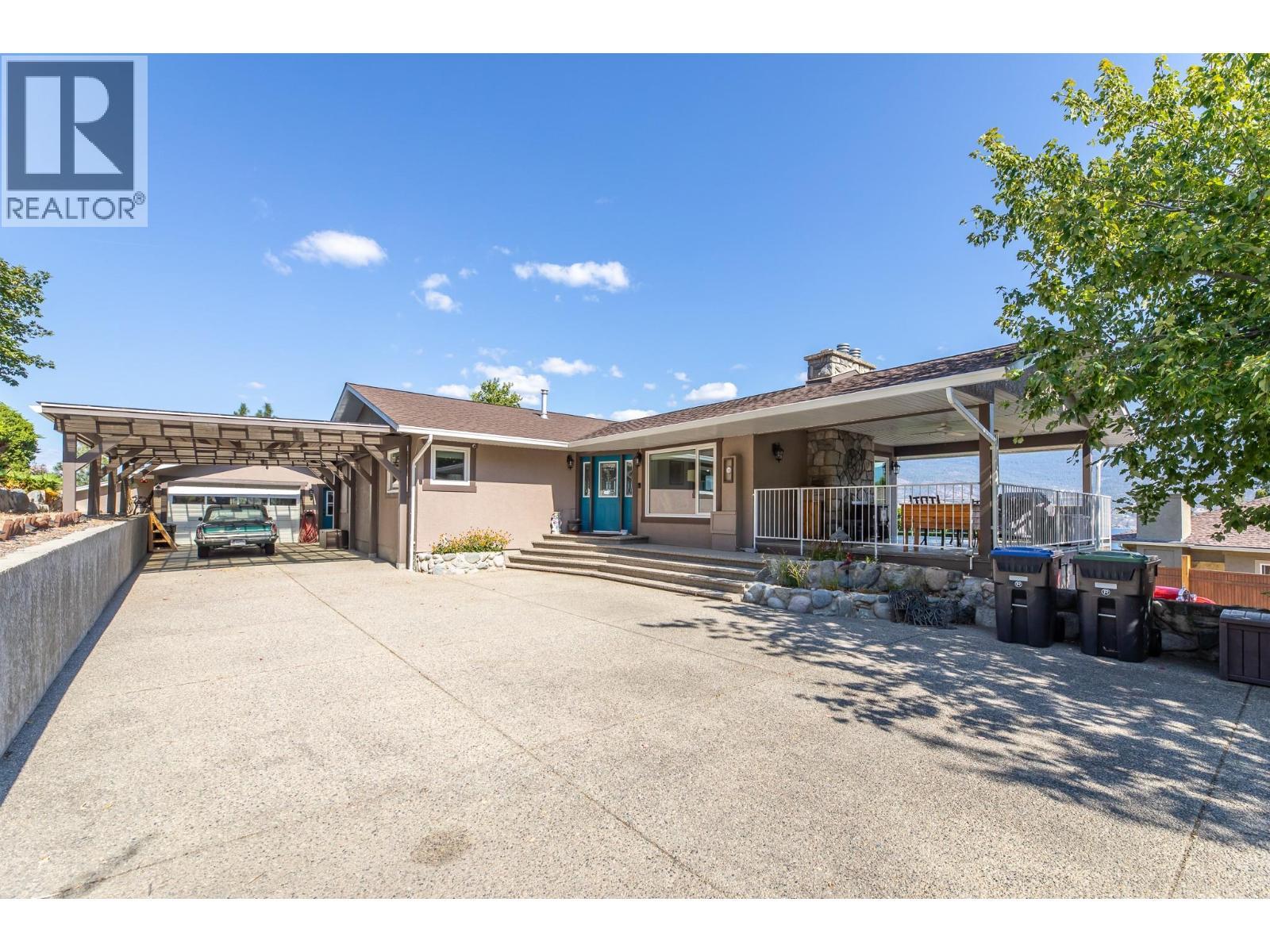 6318 Faircrest Street. Summerland, British Columbia