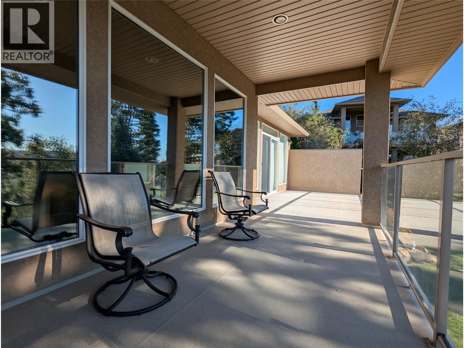 2306 Quail Run Drive. Kelowna, British Columbia