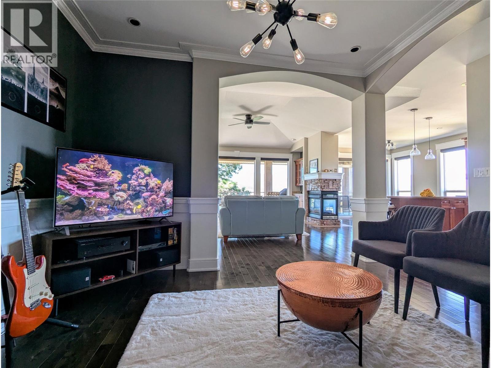 2306 Quail Run Drive. Kelowna, British Columbia