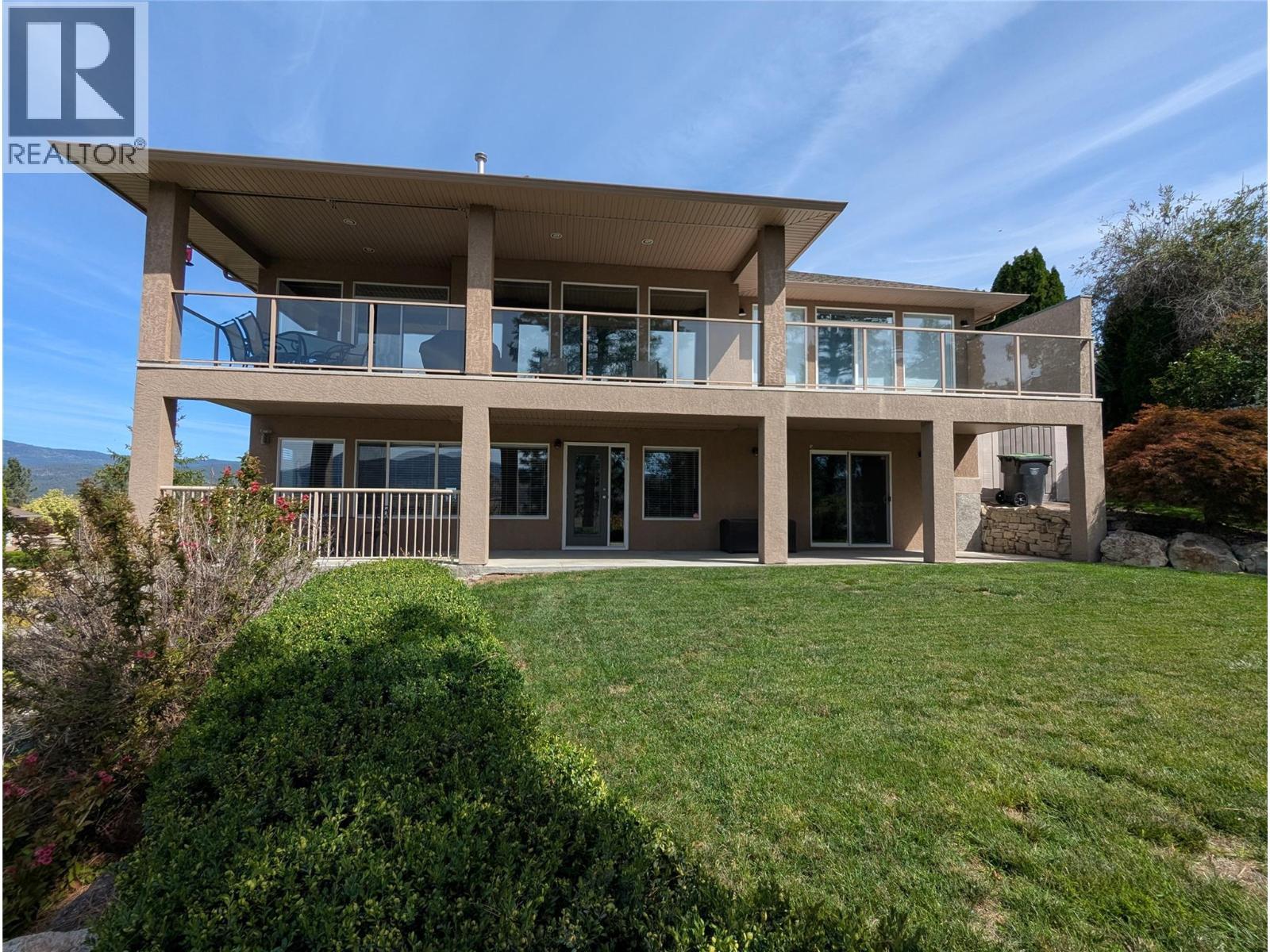 2306 Quail Run Drive. Kelowna, British Columbia