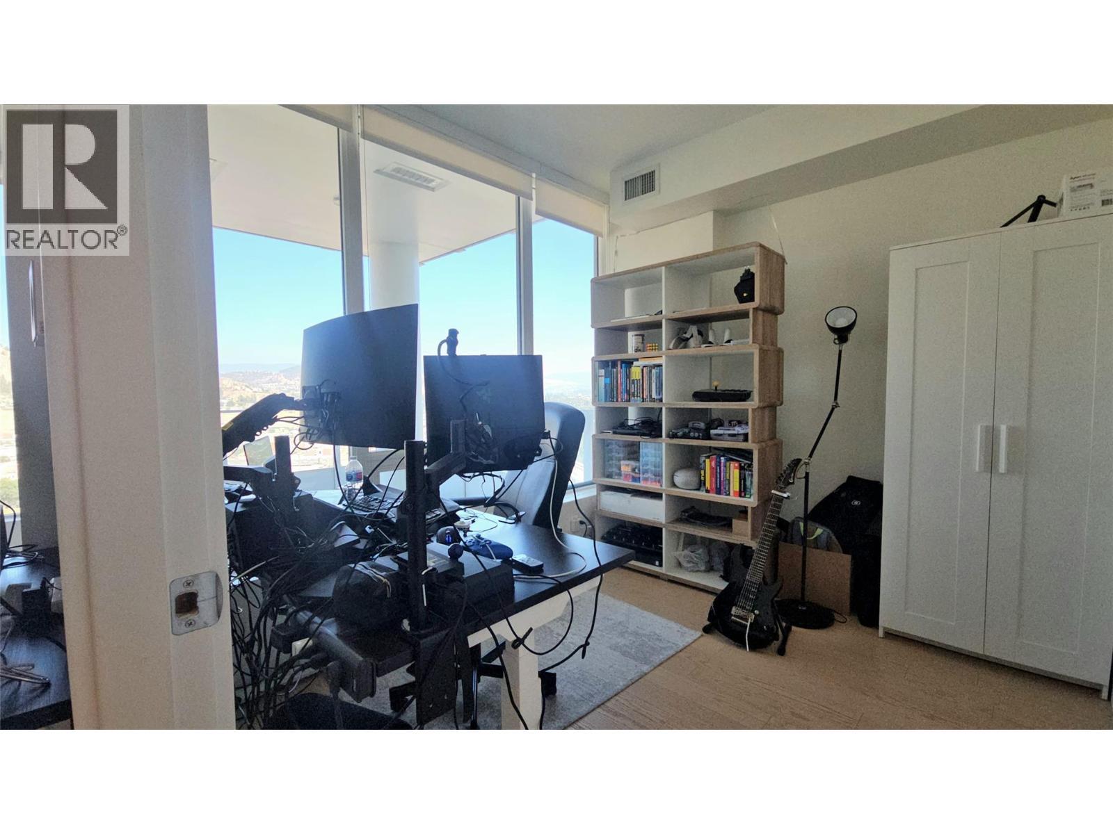 1191 Sunset Drive Unit# 2001. Kelowna, British Columbia