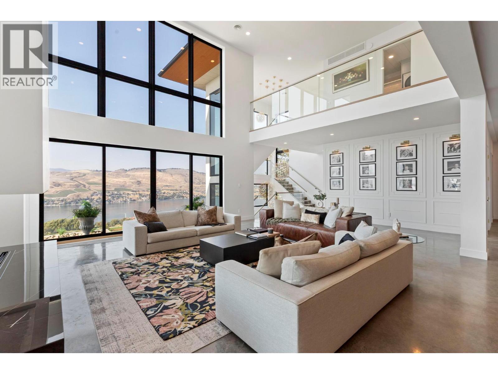 120 Sunset Boulevard. Vernon, British Columbia