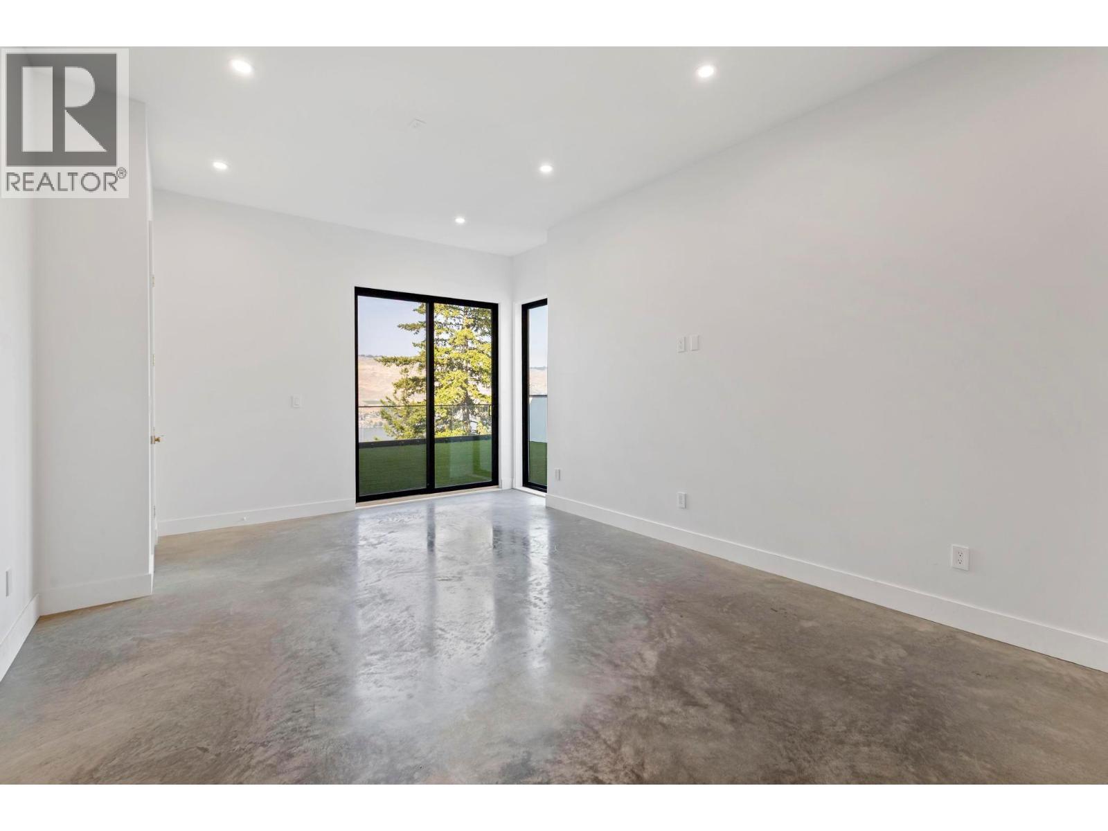 120 Sunset Boulevard. Vernon, British Columbia