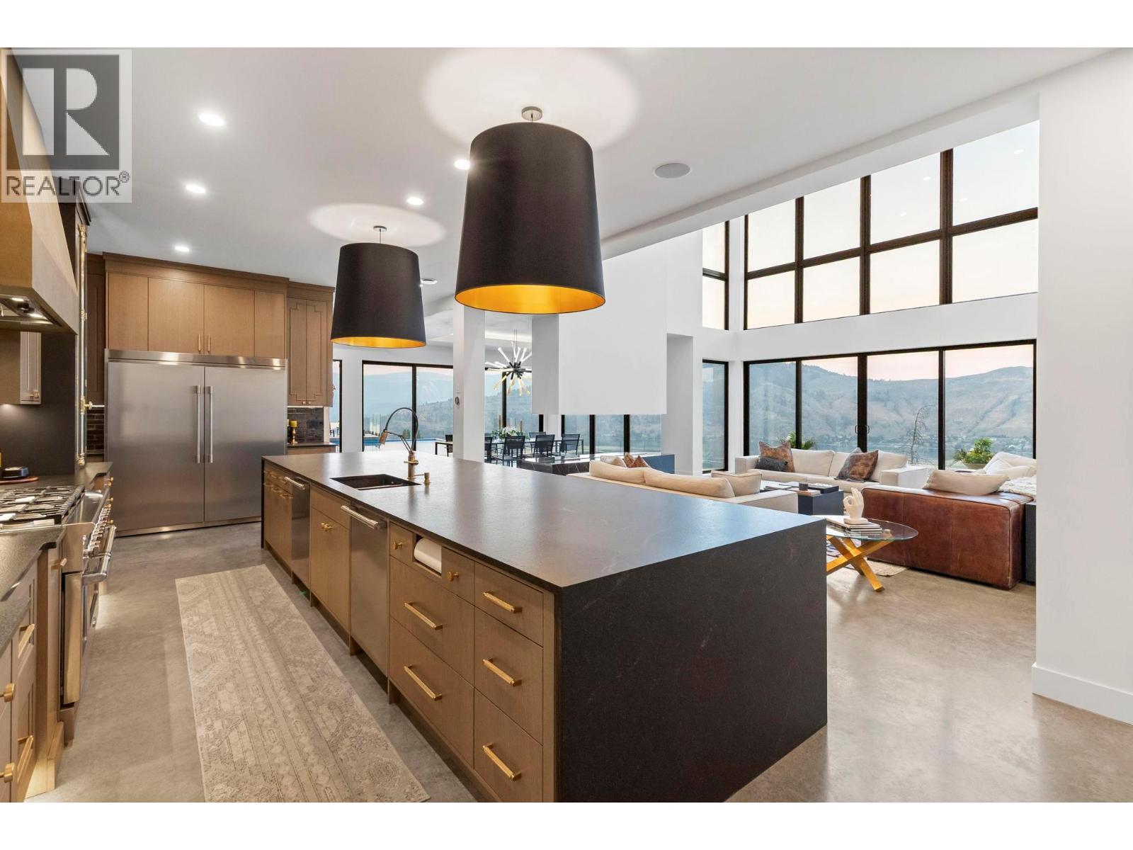 120 Sunset Boulevard. Vernon, British Columbia