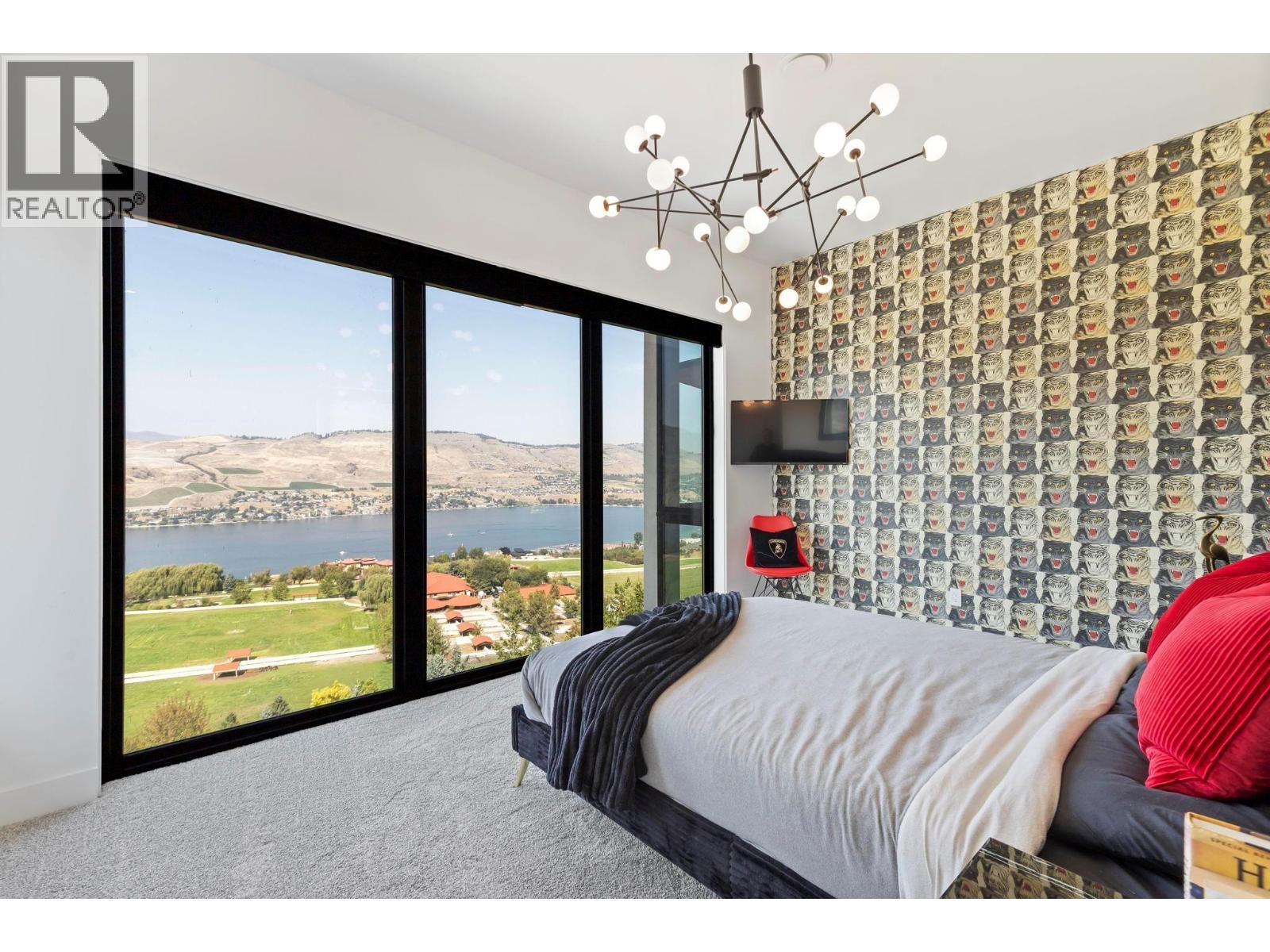 120 Sunset Boulevard. Vernon, British Columbia