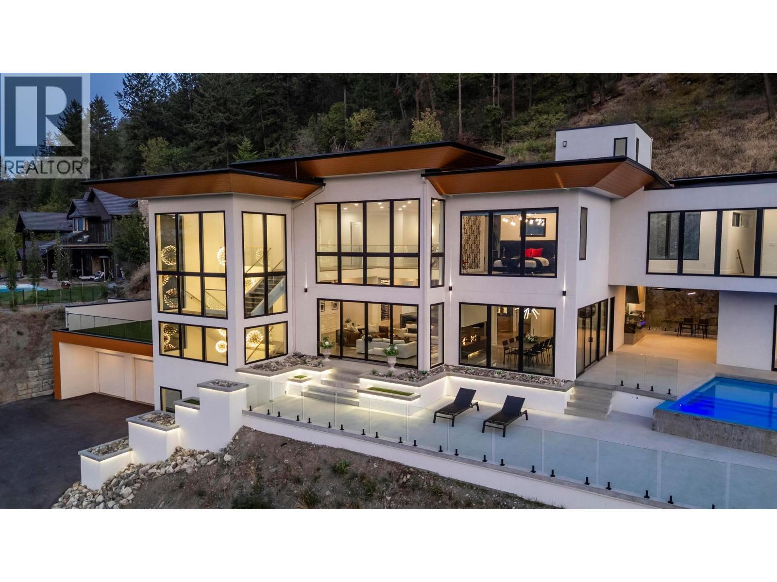 120 Sunset Boulevard. Vernon, British Columbia