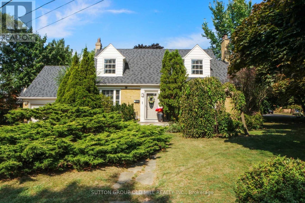 2 Bywood Drive, Toronto (princess-Rosethorn)