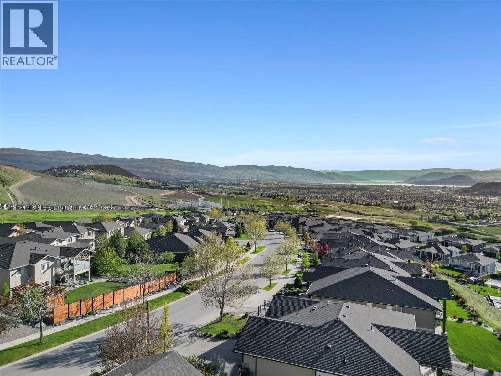 1852 Split Rail Place. Kelowna, British Columbia