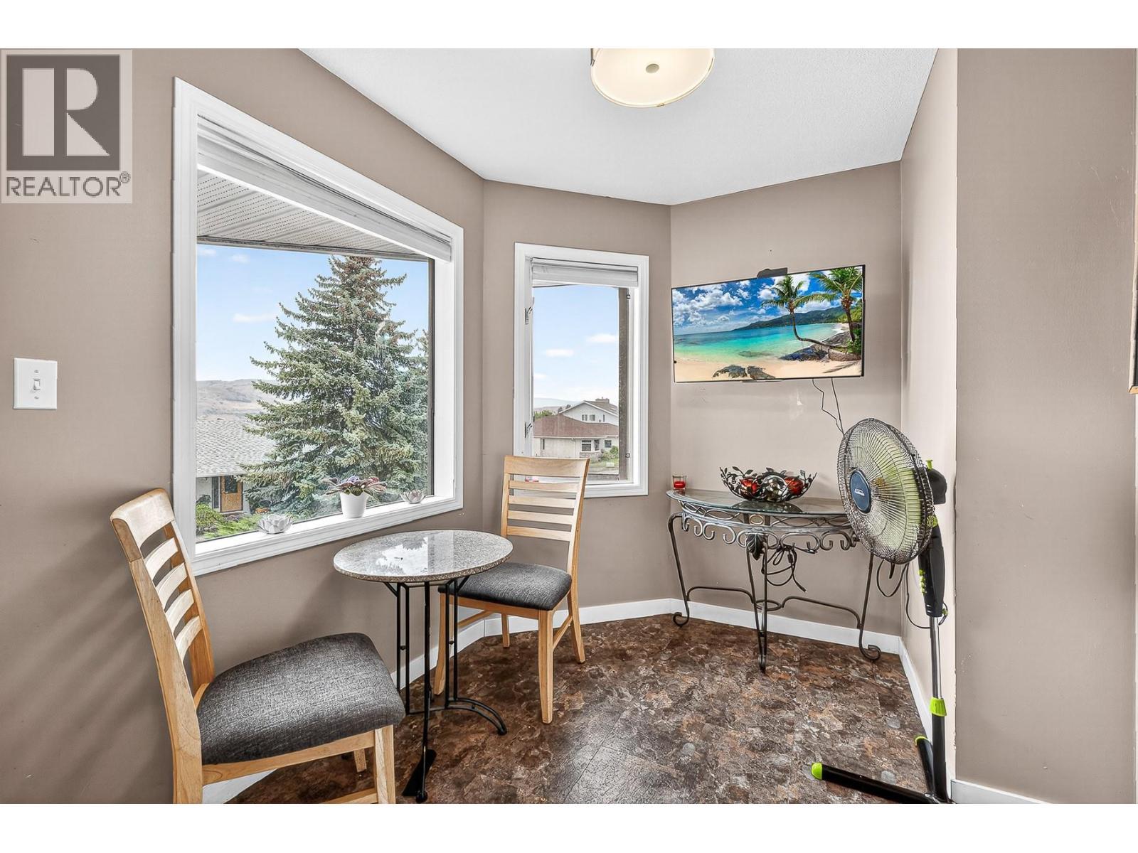 4221 Wellington Drive. Vernon, British Columbia