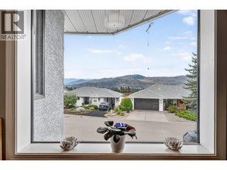 4221 Wellington Drive. Vernon, British Columbia