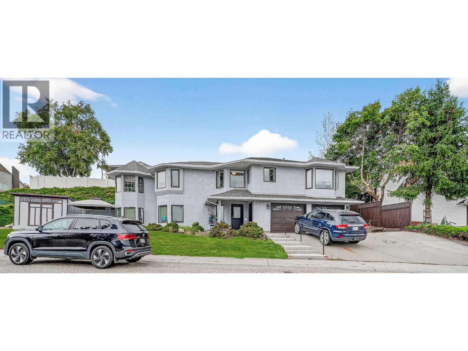 4221 Wellington Drive. Vernon, British Columbia