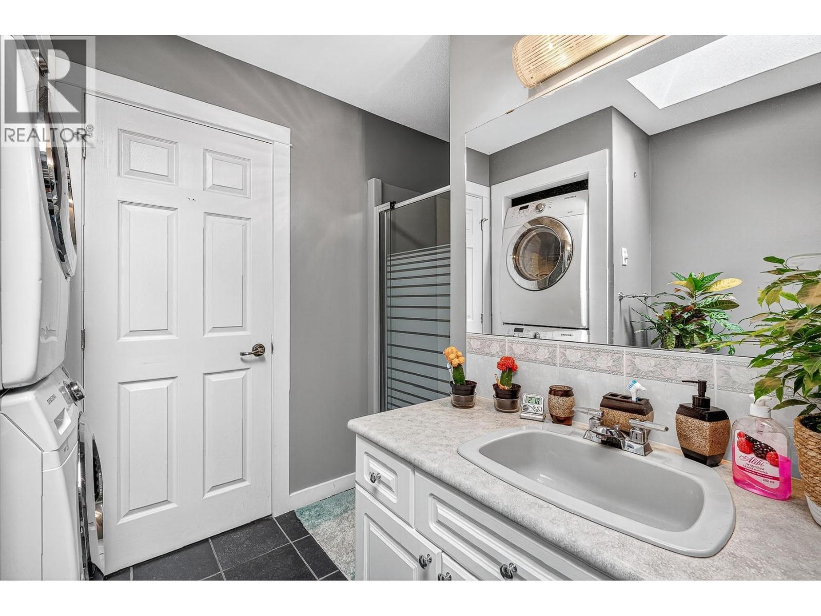 4221 Wellington Drive. Vernon, British Columbia