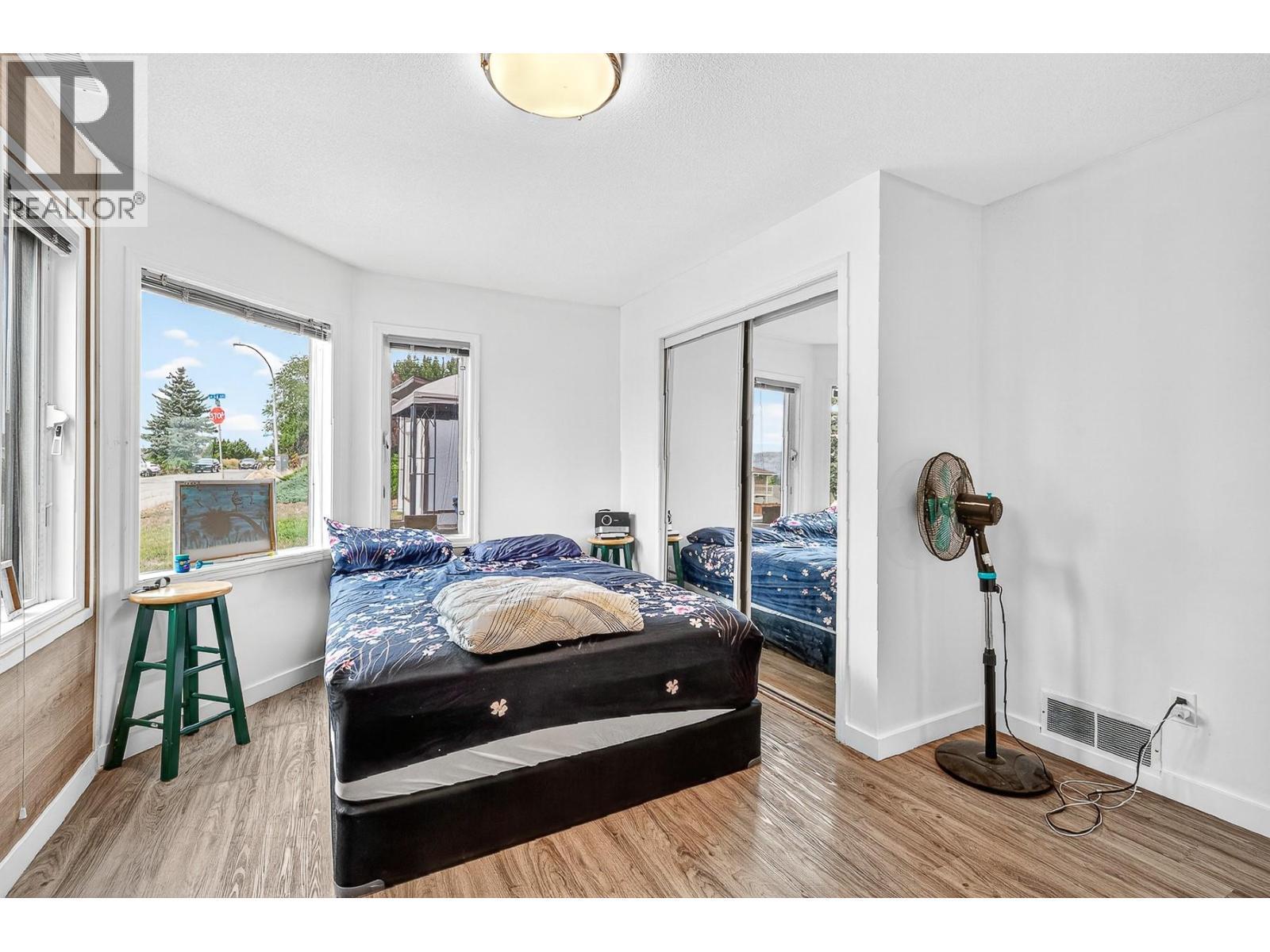 4221 Wellington Drive. Vernon, British Columbia