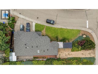 4221 Wellington Drive. Vernon, British Columbia