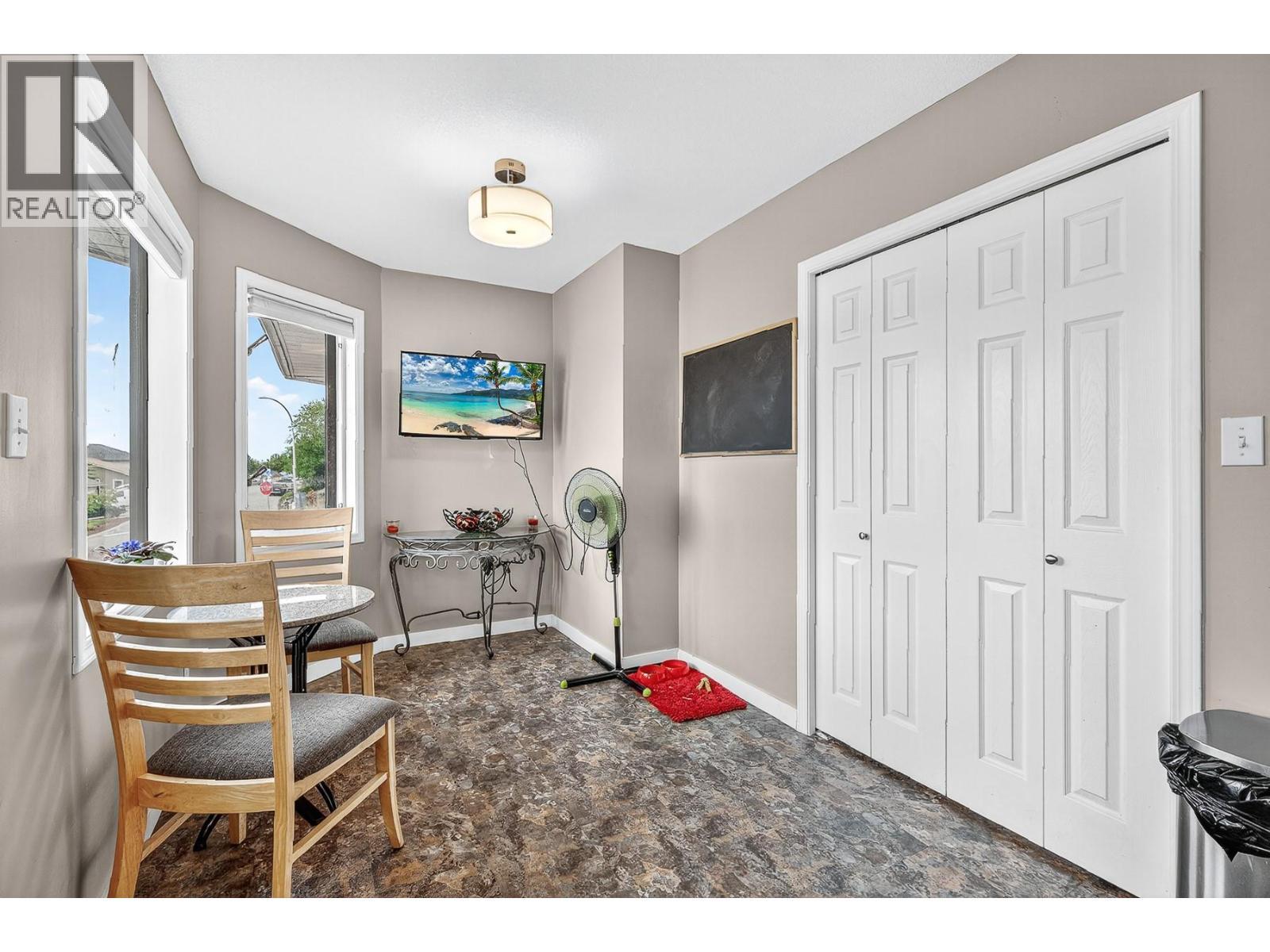 4221 Wellington Drive. Vernon, British Columbia