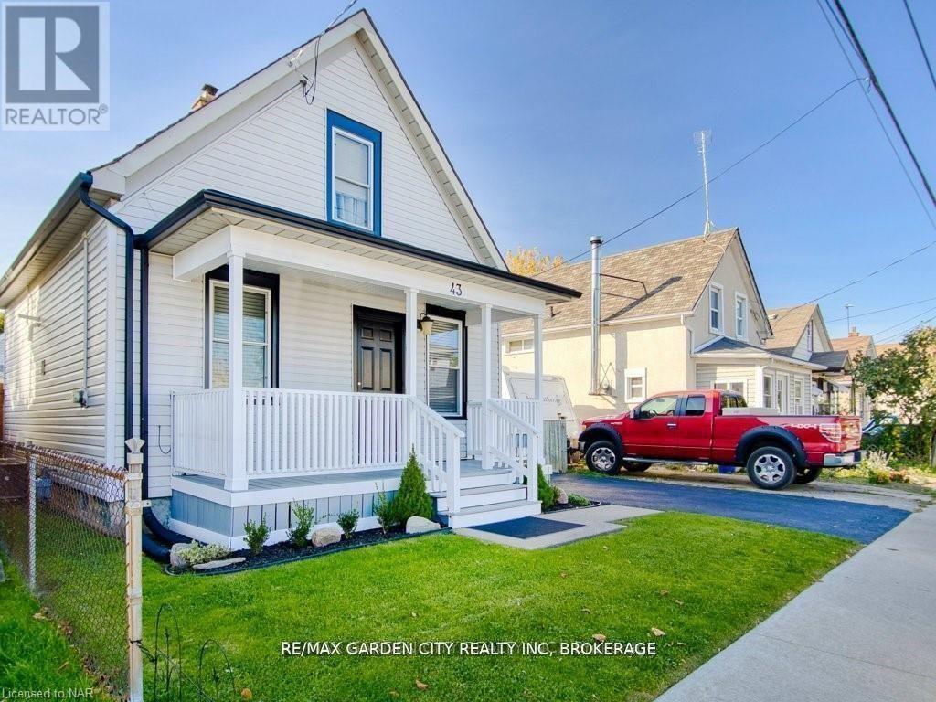 43 Street George Street, St. Catharines (facer)